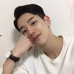 男生快手发吃瓜,快手男生吃瓜大揭秘